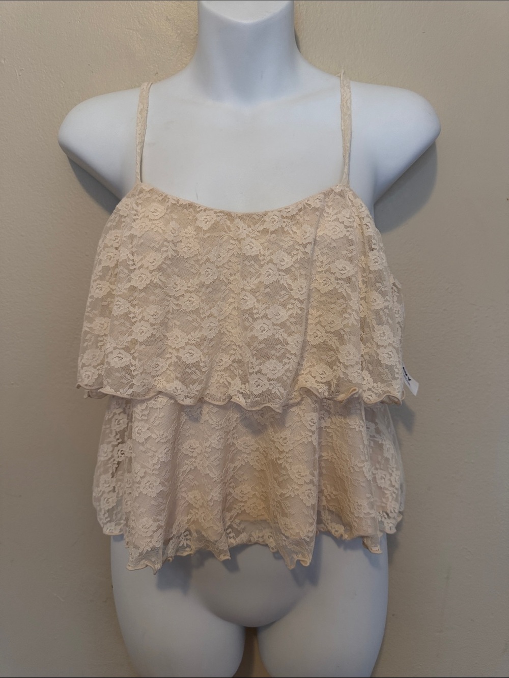 Old Navy Cream Lace Tiered Cami